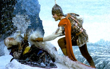 Руслан и Людмила. И, бороду схватив другою, Отсек ее, как горсть травы