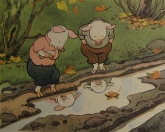 Три поросенка. Огромная лужа начала покрываться корочкой льда